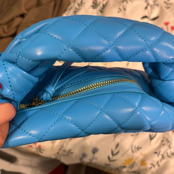 JW PEI Faux Leather Quilted Bag - Picture 4 of 6